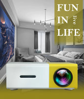 LED Mini Projector - Komickonn